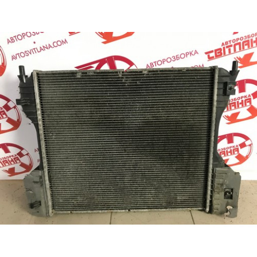Радиатор охлаждения двигателя Jaguar XF 2008-2015 4R838005BE